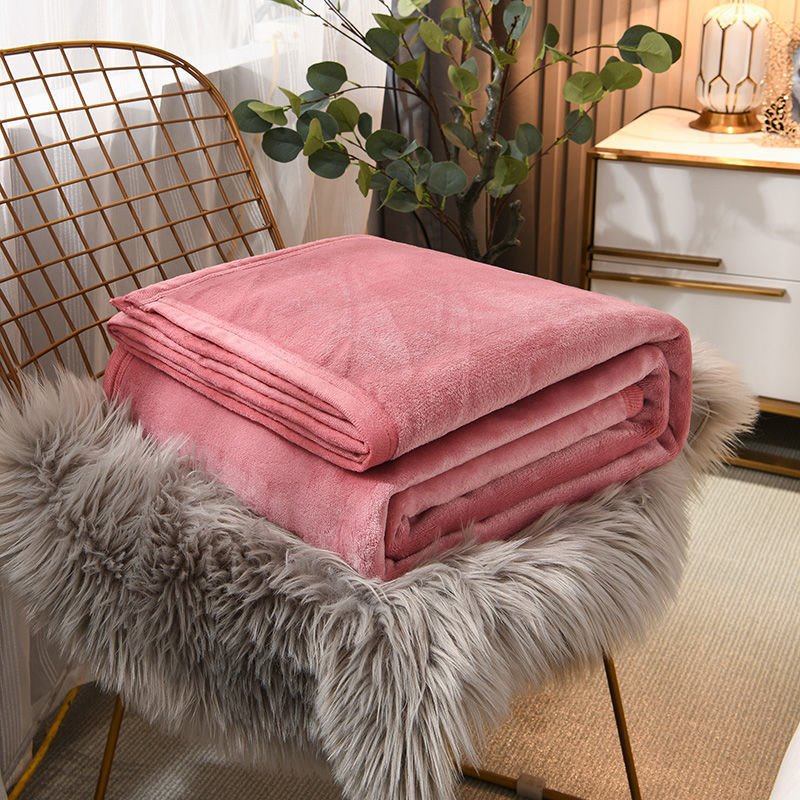 Ensfarget flanell fleeceteppe